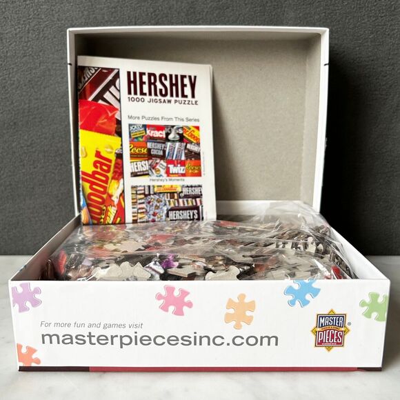 Hershey's Mayhem Chocolate Candy MasterPieces Jigsaw Puzzle 1000 Piece-Complete - Picture 4 of 7